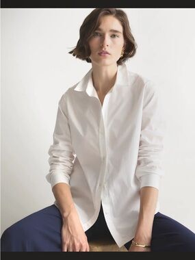 Must Go‼️ NWOT QUINCE Button-Down Shirt.